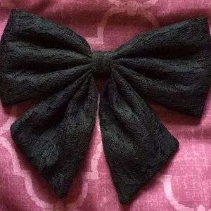 Black bow hair accessory
